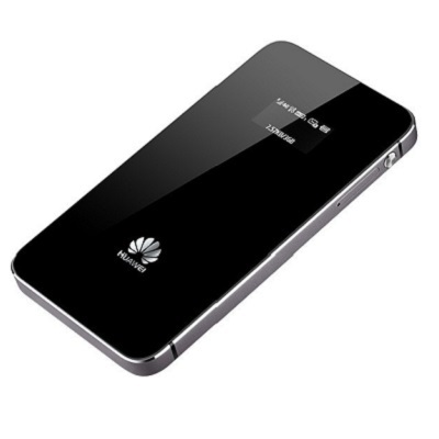Huawei E5878 4G LTE Wi-Fi роутер мобильный универсальный купить скачивает данные со скоростью до 150 Мбит/с, до десяти одновременных соединений устройств, обладает двухъядерным процессором Hisilicon A